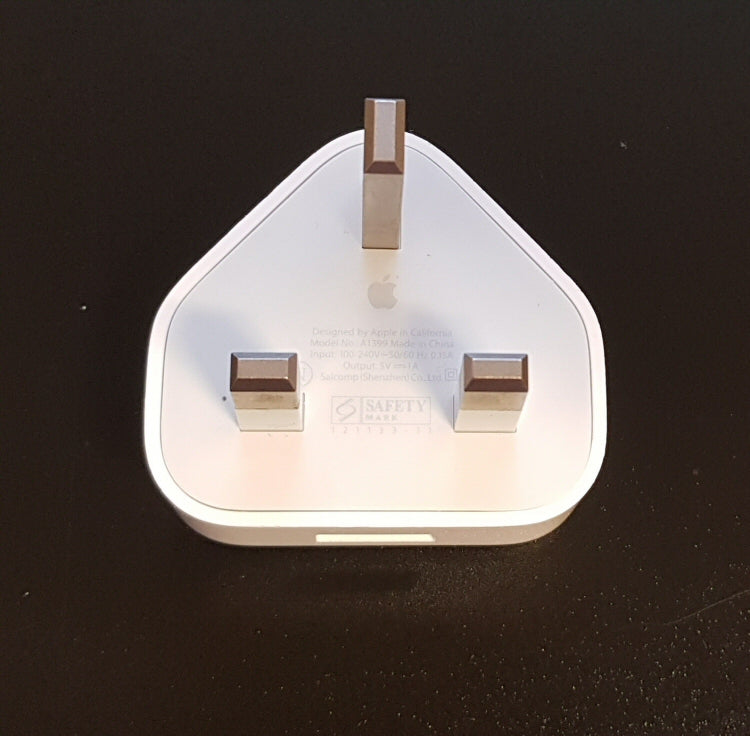 Mains Charger Plug For iPhone A1399 14 Day Pre Owned Genuine Apple 5w Charger FoneFunShop   