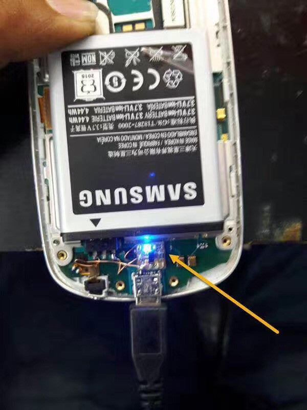 Easy Charge Chip Bypass Faulty Phone Charging IC to Charge up Battery Battery FoneFunShop   